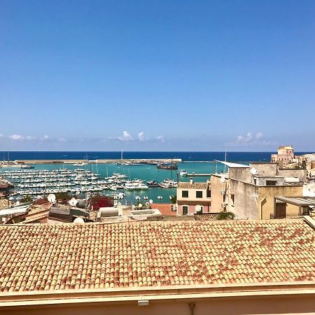 Castellammare Smart Rooms Castellammare del Golfo Buitenkant foto