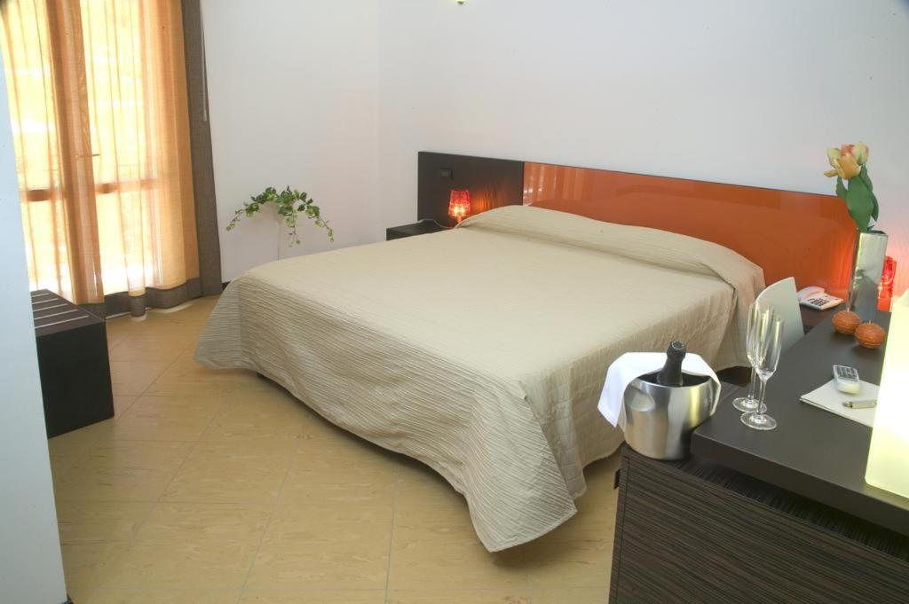 Castellammare Smart Rooms Castellammare del Golfo Buitenkant foto